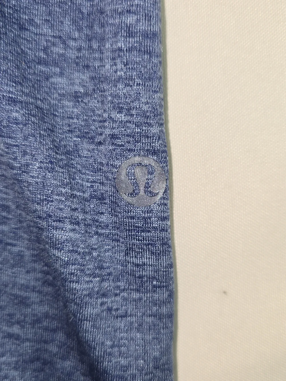 Lululemon Metal Vent Tech - Picture 3 of 7